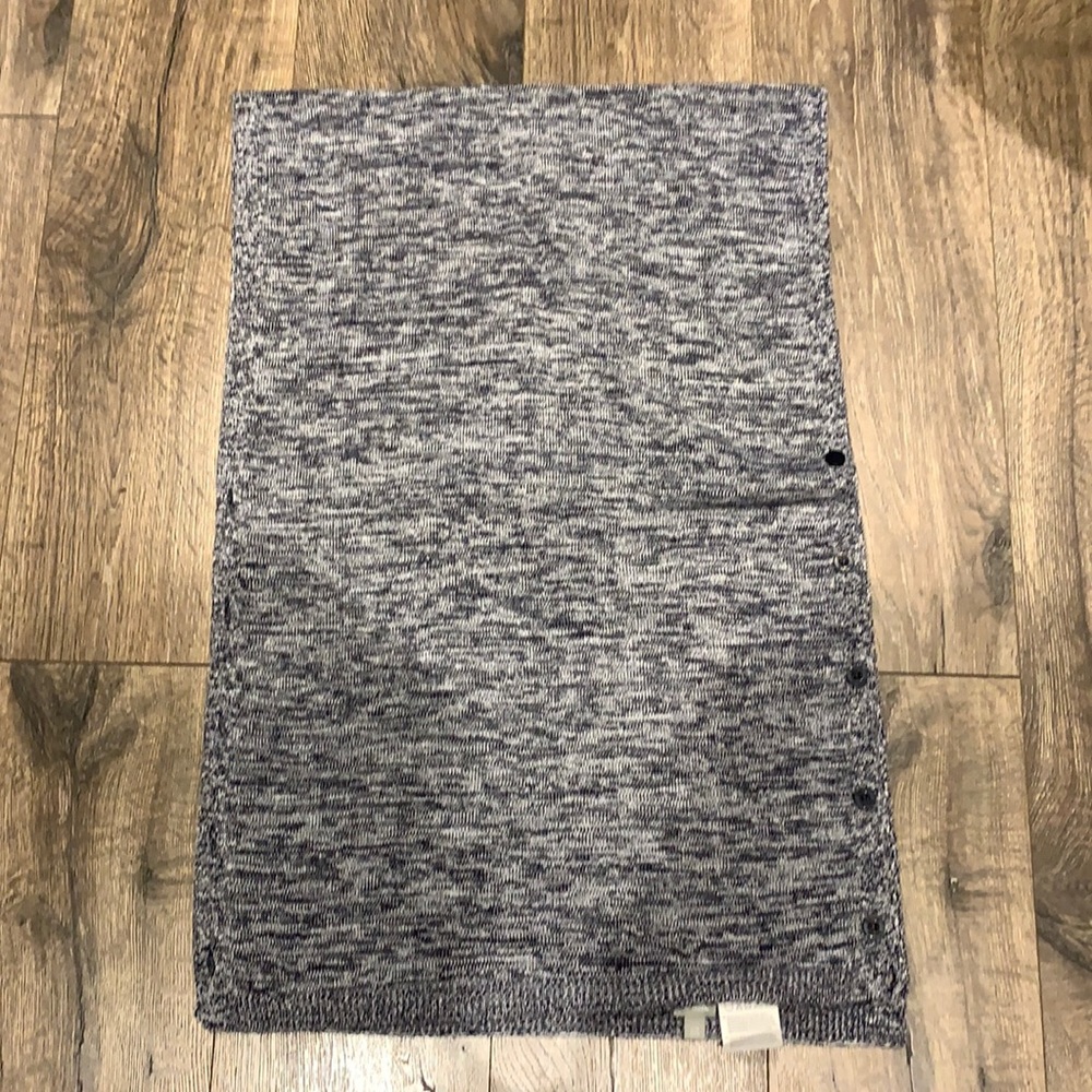 Bench scarf / shawl